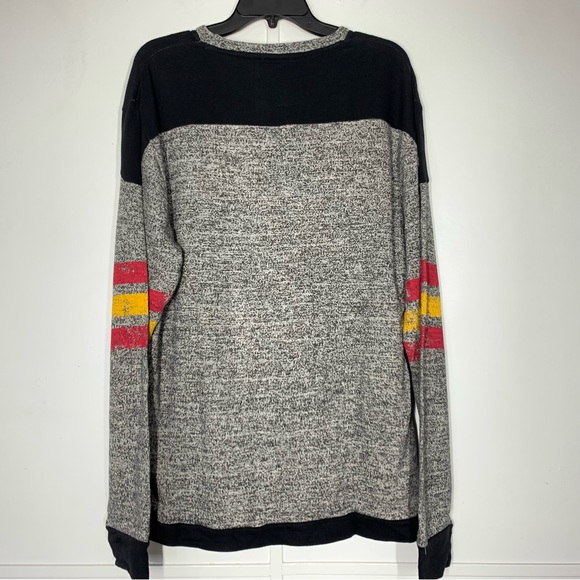 Red Jacket Calgary Flames Long Sleeve Tee in Grey - Picture 4 of 10